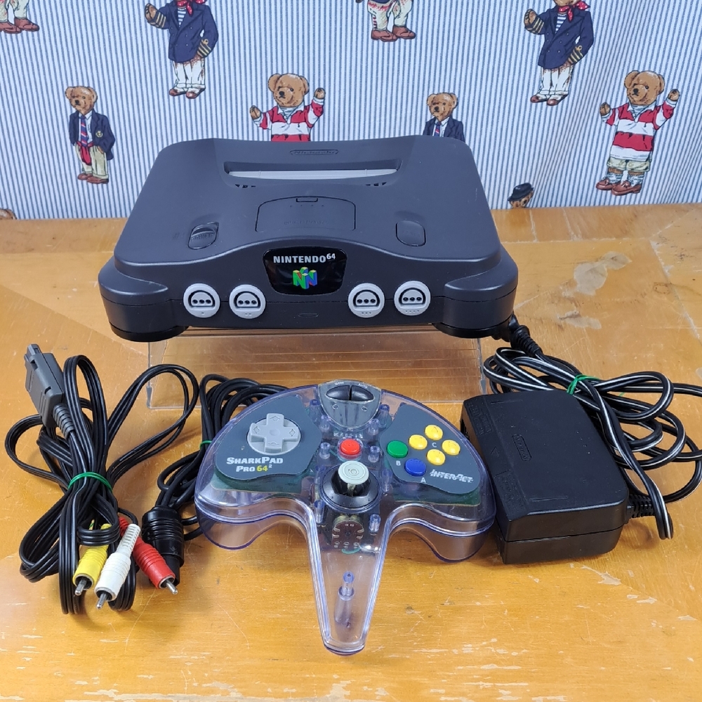 Vintage 1996 Nintendo 64 Black shell console Shark Pad Pro 64 controller tested
